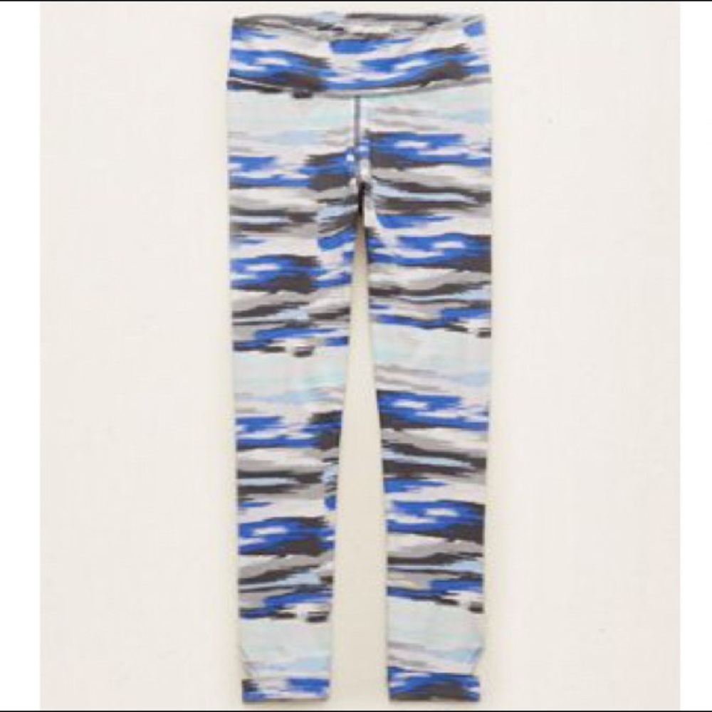 NWT -  Aerie Sport Crop Legging
